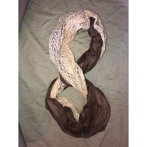 Infinity scarf